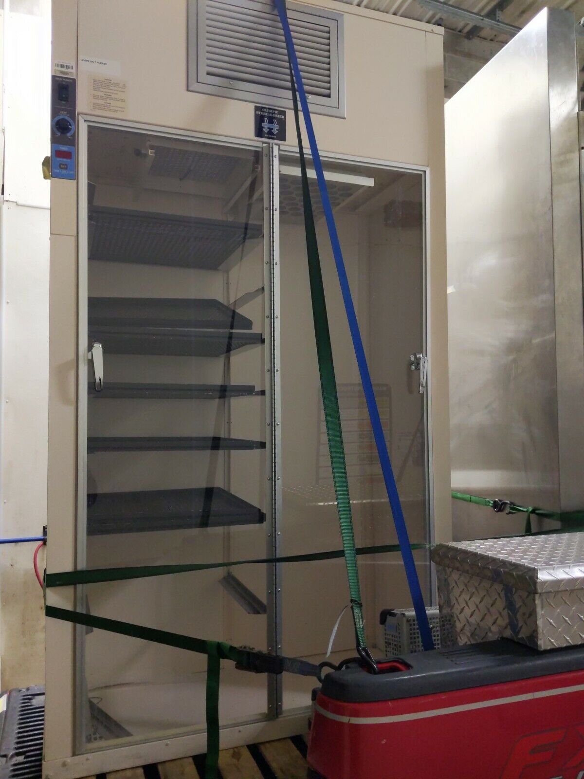 Deluxe cabinet for grow chamber veg/flower hepa filter exhaust fan ventilation