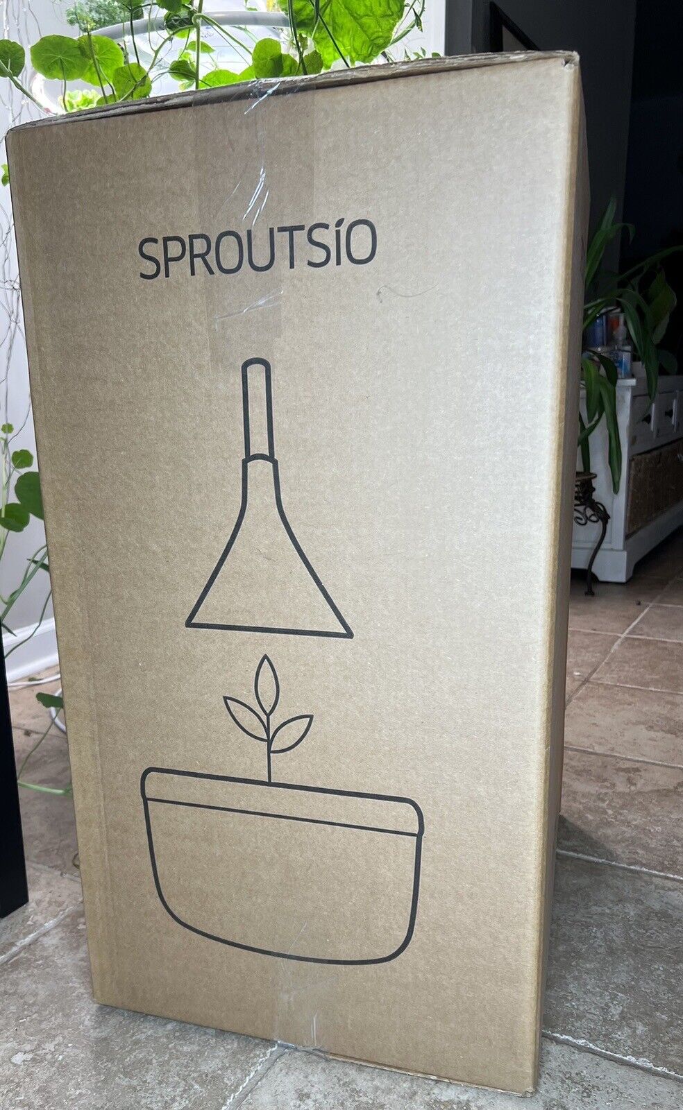 NEW Hydroponic Indoor Growing System Smart Garden by SPROUTSIO